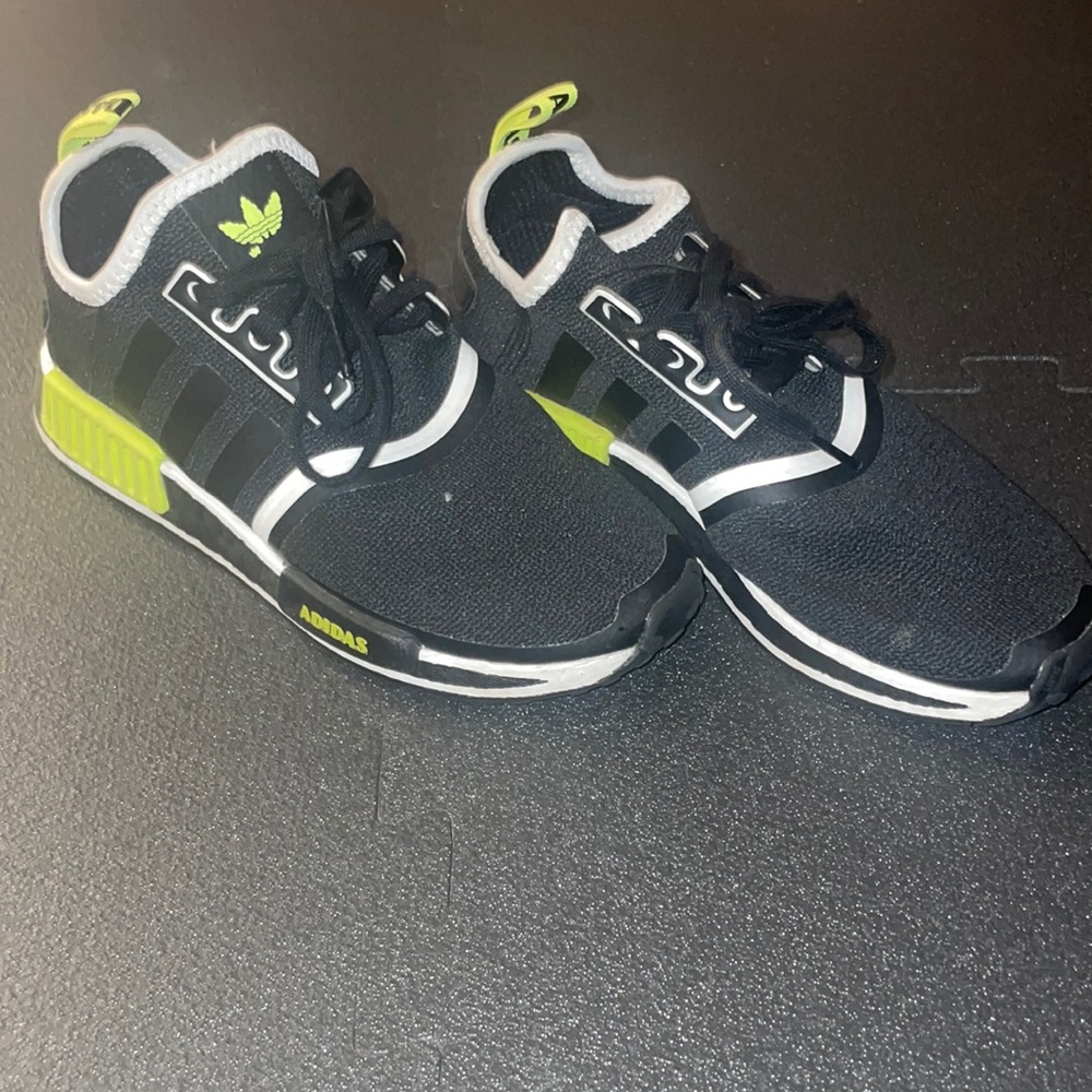 Boys adidas gym shoes